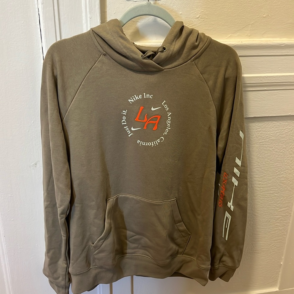 Medium Nike LA Hoodie